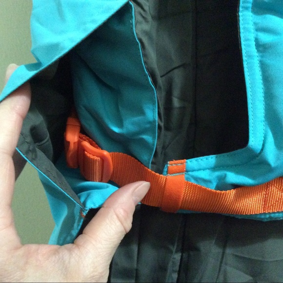 NWT RC Pets Vortex dog parka. - Picture 7 of 15